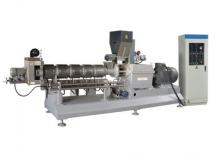 Twin screw extruder for pet food.
